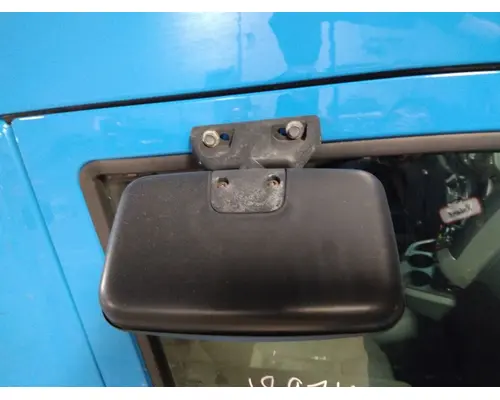 KENWORTH T680 MIRROR LOOK DOWN