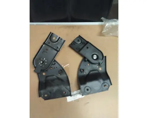 KENWORTH T680 MISC PARTS