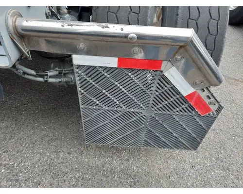 KENWORTH T680 MUD FLAP HANGER