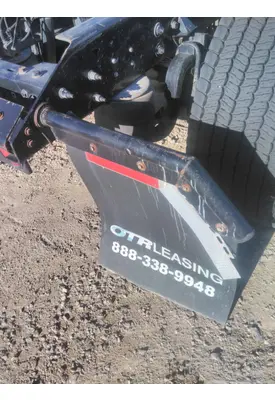 KENWORTH T680 MUD FLAP HANGER