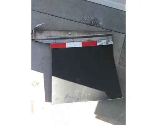 KENWORTH T680 MUD FLAP HANGER