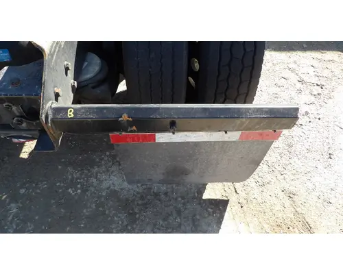 KENWORTH T680 MUD FLAP HANGER