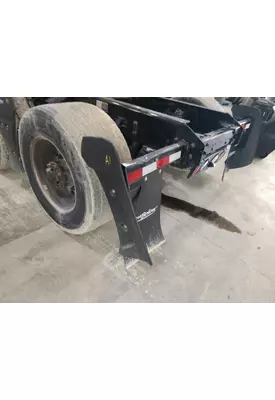 KENWORTH T680 MUD FLAP HANGER