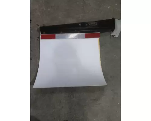 KENWORTH T680 MUD FLAP HANGER