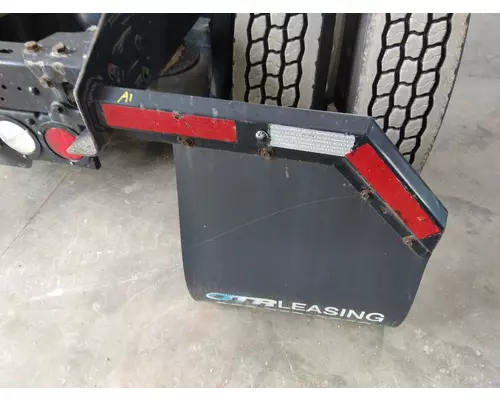 KENWORTH T680 MUD FLAP HANGER