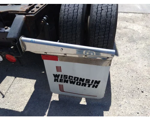 KENWORTH T680 MUD FLAP HANGER