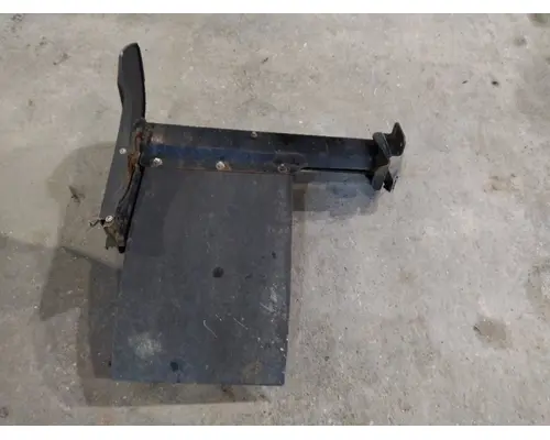 KENWORTH T680 MUD FLAP HANGER