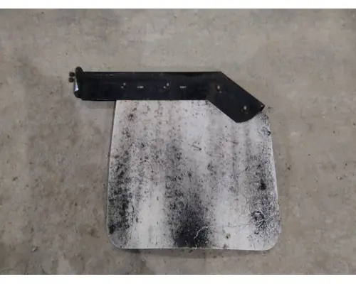 KENWORTH T680 MUD FLAP HANGER