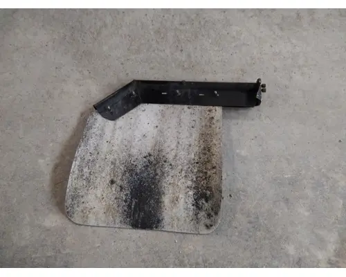 KENWORTH T680 MUD FLAP HANGER