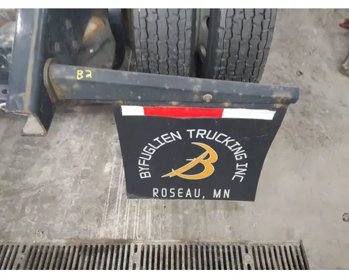 KENWORTH T680 MUD FLAP HANGER