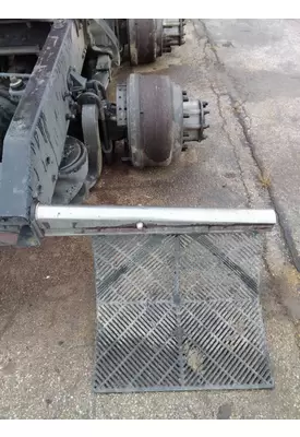 KENWORTH T680 MUD FLAP HANGER