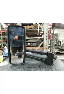 KENWORTH T680 Mirror (Side View)