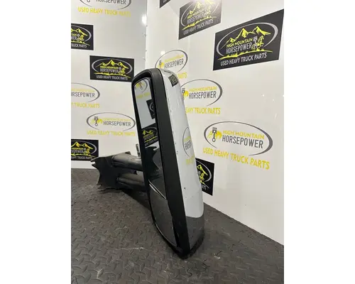 KENWORTH T680 Mirror (Side View)