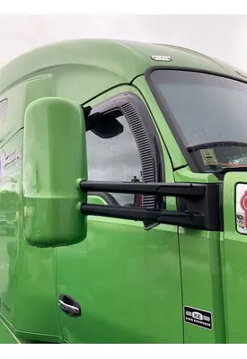 KENWORTH T680 Mirror (Side View)