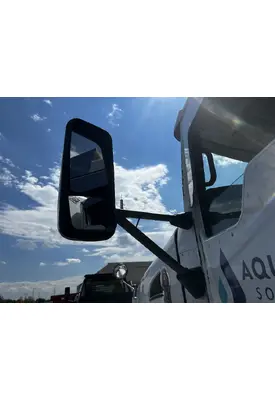 KENWORTH T680 Mirror (Side View)