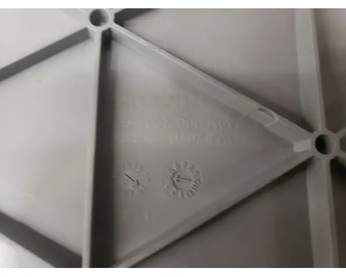 KENWORTH T680 Miscellaneous Parts