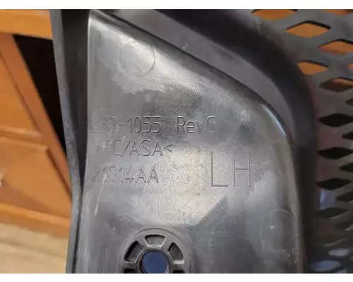 KENWORTH T680 Miscellaneous Parts