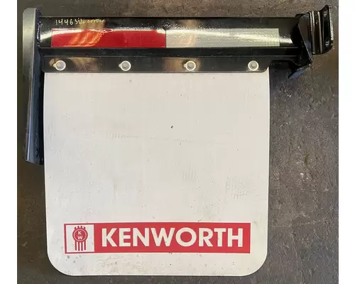 KENWORTH T680 Mud Flap Hanger