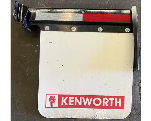 KENWORTH T680 Mud Flap Hanger