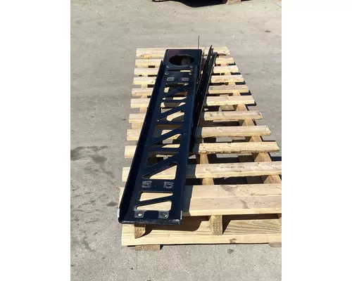 KENWORTH T680 Muffler