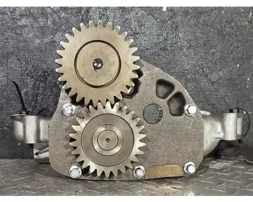 KENWORTH T680 Oil Pump