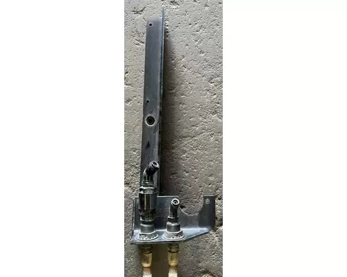 KENWORTH T680 POGO stick, Airelectrical line mount