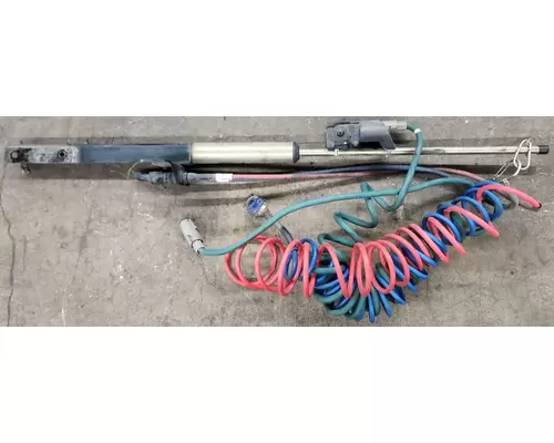 KENWORTH T680 POGO stick, Airelectrical line mount