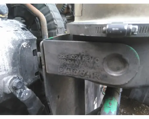 KENWORTH T680 POWER STEERING RESERVOIR