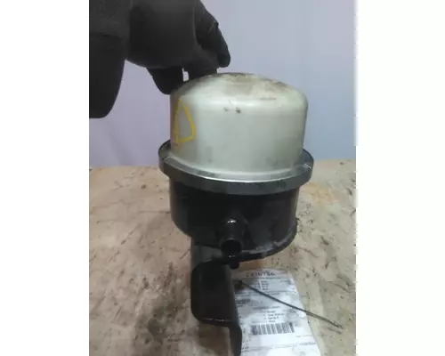 KENWORTH T680 POWER STEERING RESERVOIR