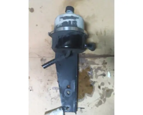 KENWORTH T680 POWER STEERING RESERVOIR