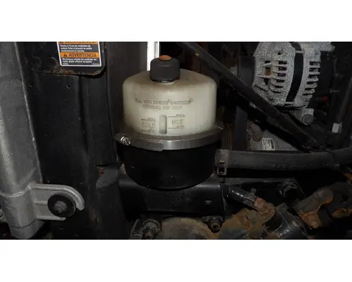 KENWORTH T680 POWER STEERING RESERVOIR