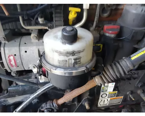 KENWORTH T680 POWER STEERING RESERVOIR