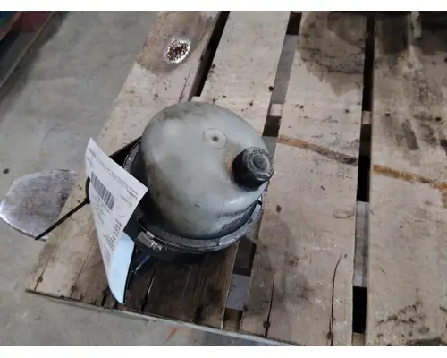 KENWORTH T680 POWER STEERING RESERVOIR