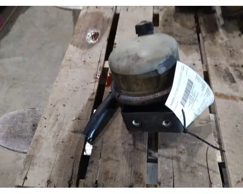 KENWORTH T680 POWER STEERING RESERVOIR