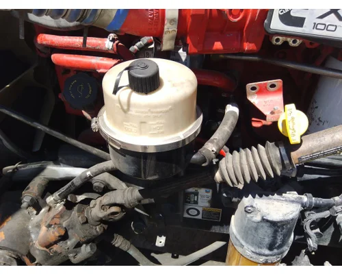 KENWORTH T680 POWER STEERING RESERVOIR