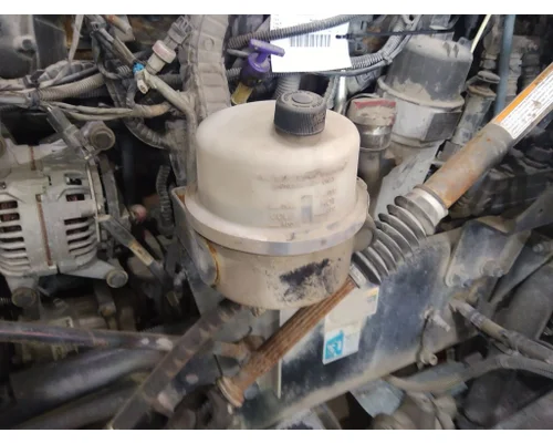 KENWORTH T680 POWER STEERING RESERVOIR