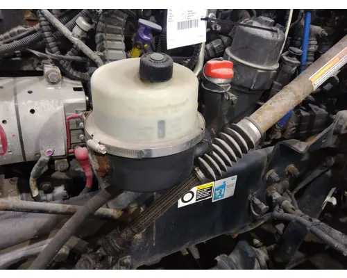 KENWORTH T680 POWER STEERING RESERVOIR