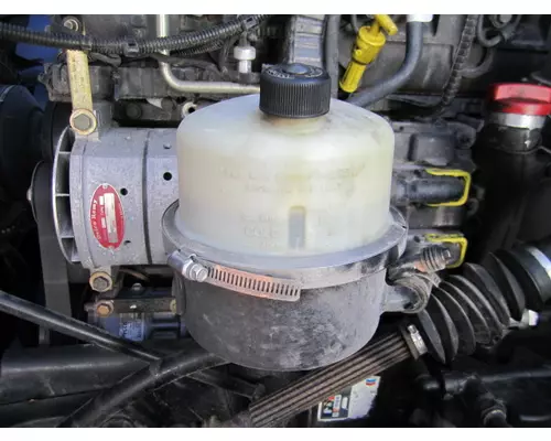KENWORTH T680 POWER STEERING RESERVOIR