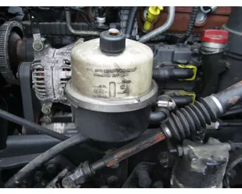 KENWORTH T680 POWER STEERING RESERVOIR