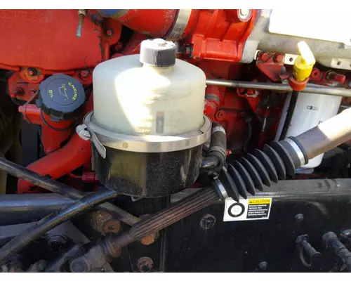 KENWORTH T680 POWER STEERING RESERVOIR