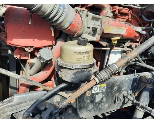 KENWORTH T680 POWER STEERING RESERVOIR