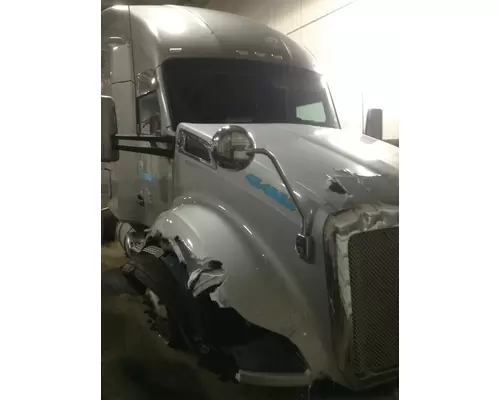 KENWORTH T680 Parts Unit