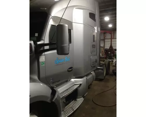 KENWORTH T680 Parts Unit