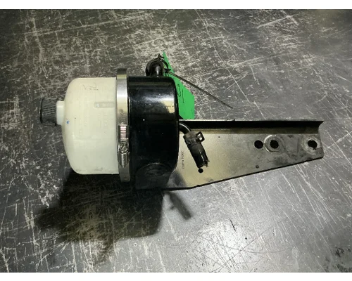 KENWORTH T680 Power Steering Fluid Reservoir