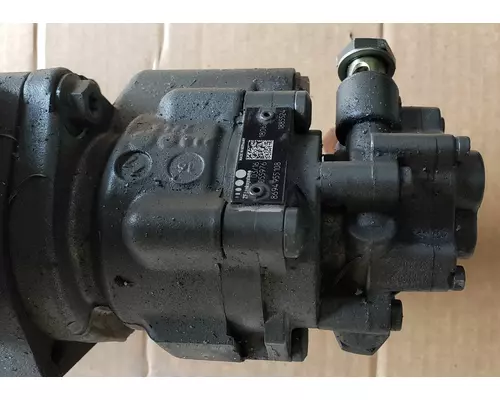 KENWORTH T680 Power Steering Pump