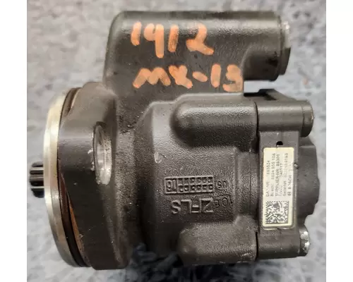 KENWORTH T680 Power Steering Pump