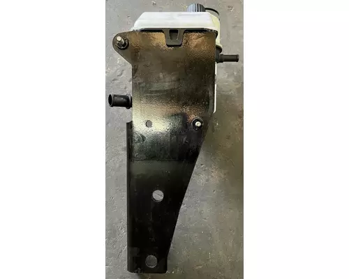 KENWORTH T680 Power Steering Reservoir