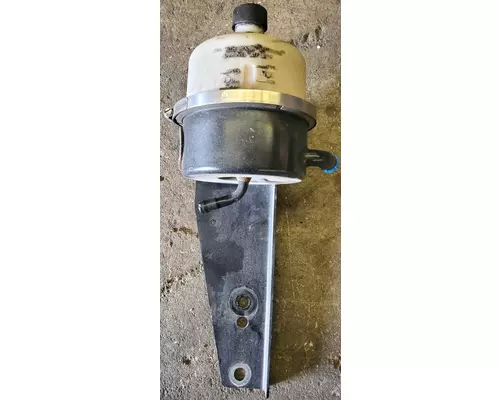 KENWORTH T680 Power Steering Reservoir