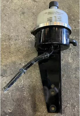 KENWORTH T680 Power Steering Reservoir