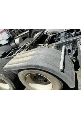 KENWORTH T680 Quarter Extension